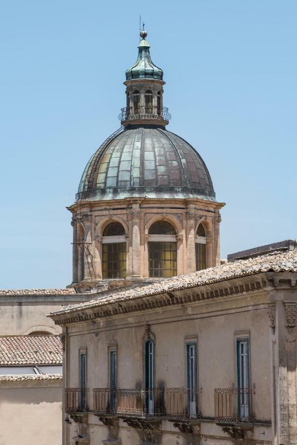 Casa Qosi B&B Ragusa Kültér fotó